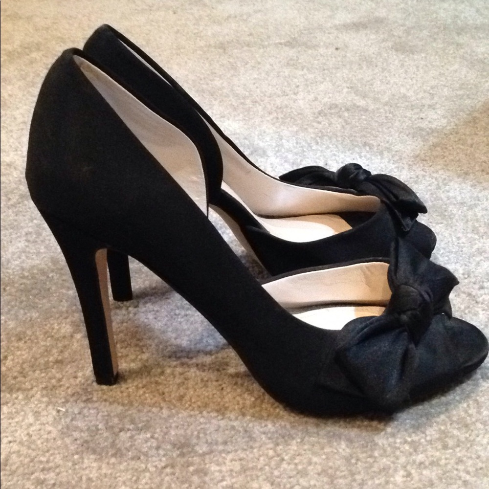 Black bow heels - Picture 6 of 7